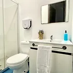 Oi *
